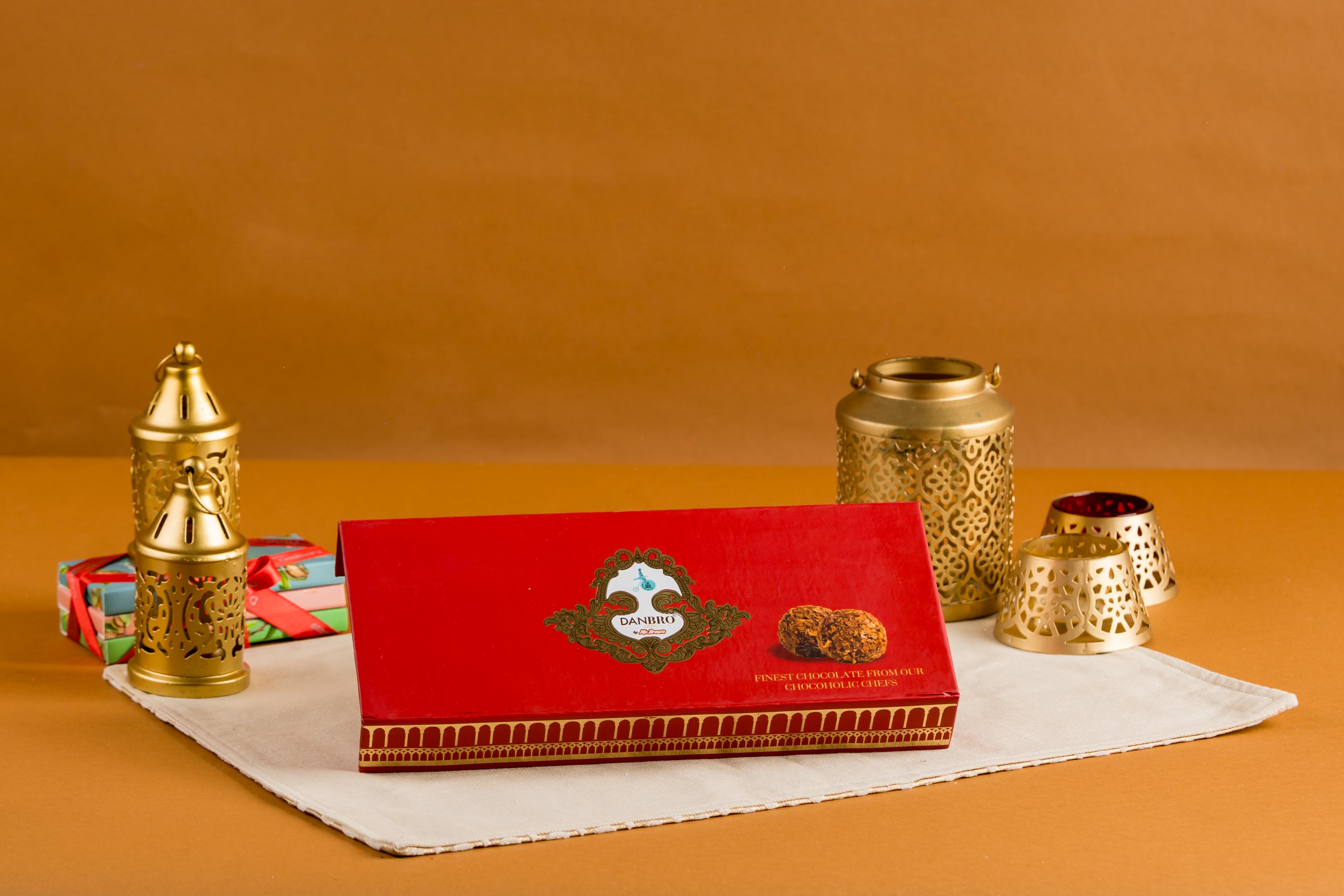 SPECIAL CHOCOLATE (8 PC)