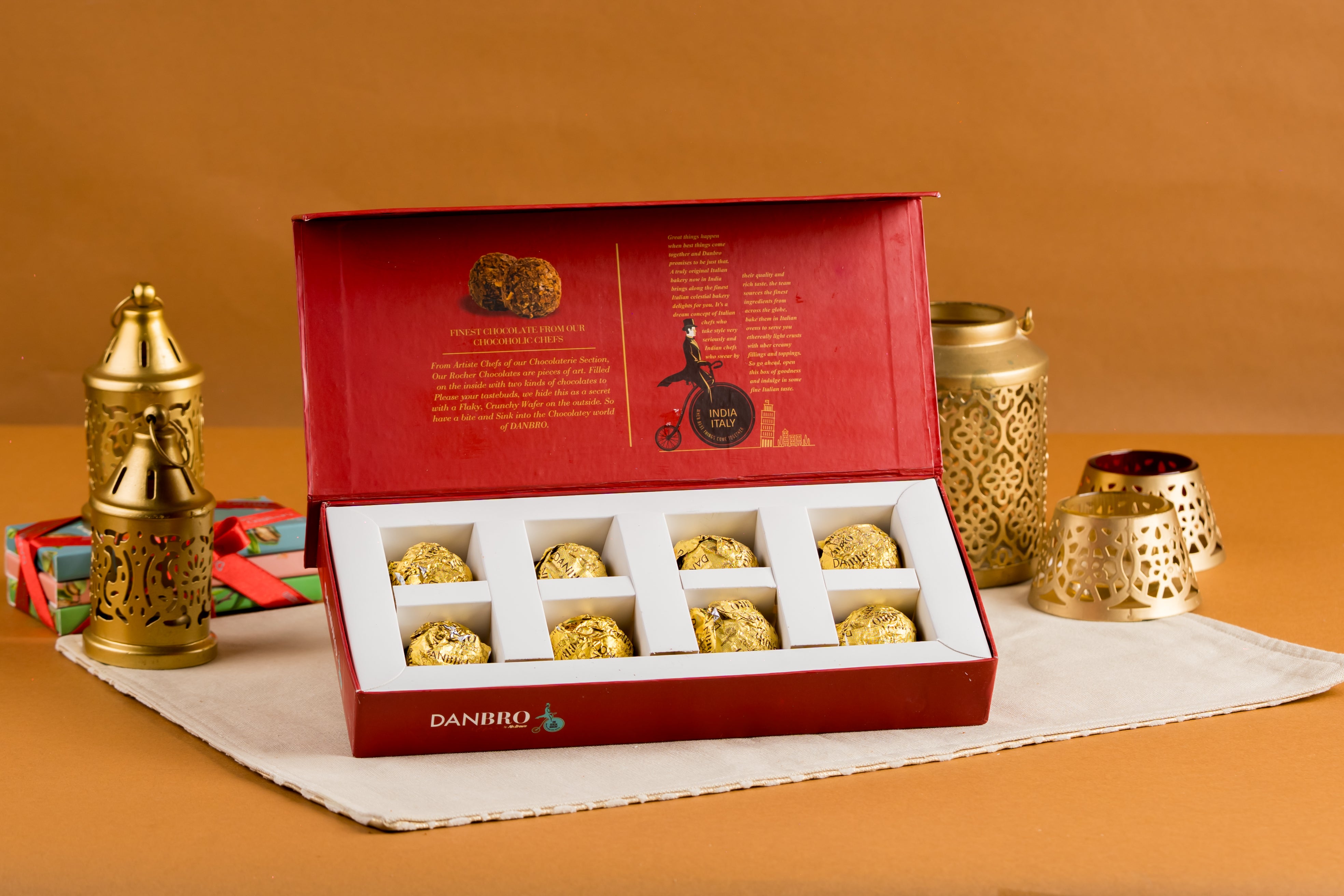 SPECIAL CHOCOLATE (8 PC)